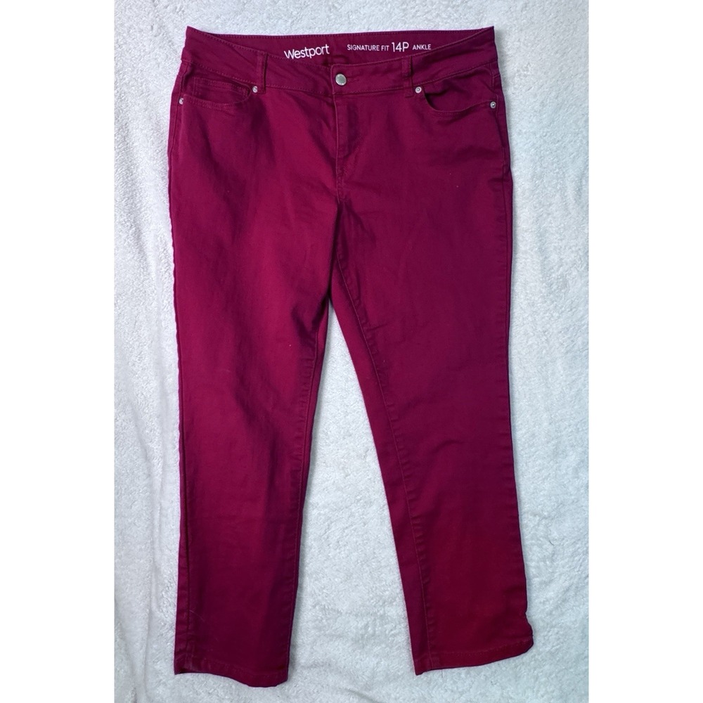 Westport Signature Fit Mid Rise Ankle Pants Womens 14P Magenta Pink Stretch
